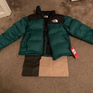 Northface Nuptse Green